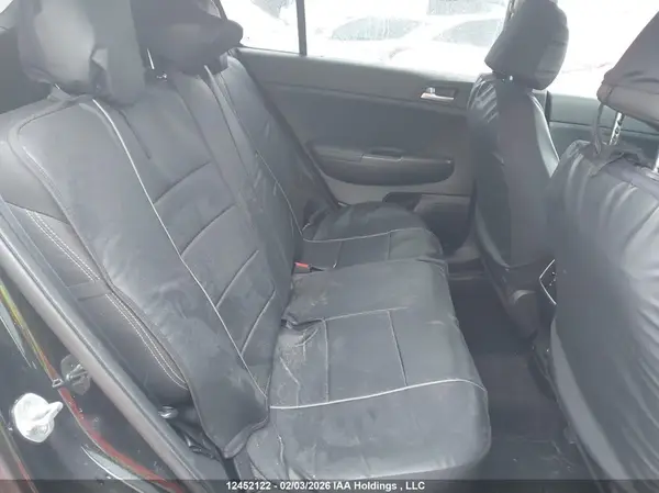 KNDPM3AC2J7412393 2018 KIA SPORTAGE - Image 8