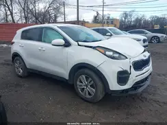 KNDPM3AC2J7445586 2018 KIA SPORTAGE