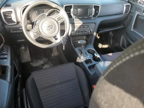 KNDPM3AC2J7448164 2018 KIA SPORTAGE - Image 8