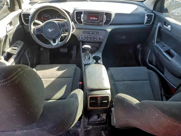 KNDPM3AC2J7449640 2018 KIA SPORTAGE - Image 8