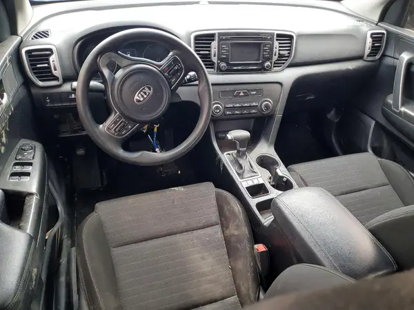 KNDPM3AC2J7452375 2018 KIA SPORTAGE - Image 8