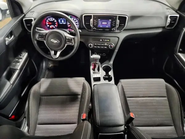 KNDPM3AC2J7454689 2018 KIA SPORTAGE - Image 8