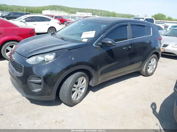 KNDPM3AC2J7458841 2018 KIA SPORTAGE - Image 2