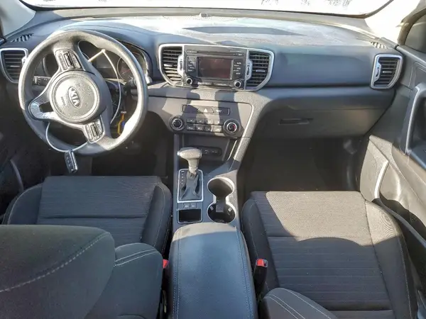 KNDPM3AC2J7470407 2018 KIA SPORTAGE - Image 8