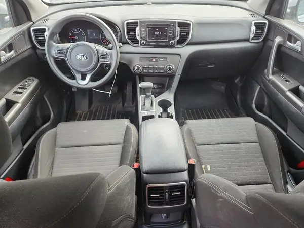 KNDPM3AC2J7480676 2018 KIA SPORTAGE - Image 8