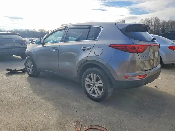 KNDPM3AC2J7481665 2018 KIA SPORTAGE - Image 2