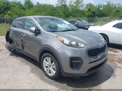 KNDPM3AC2J7484887 2018 KIA SPORTAGE