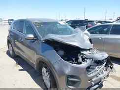 KNDPM3AC2J7485313 2018 KIA SPORTAGE