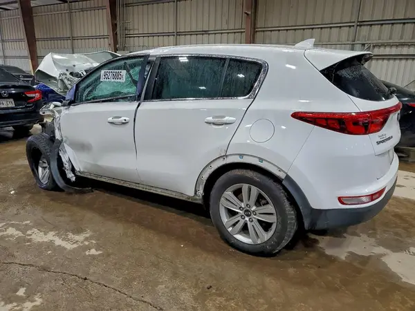 KNDPM3AC2J7490513 2018 KIA SPORTAGE - Image 2