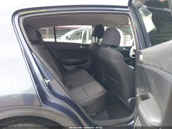 KNDPM3AC2K7530512 2019 KIA SPORTAGE - Image 8