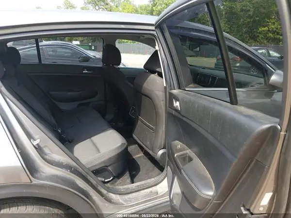 KNDPM3AC2K7537654 2019 KIA SPORTAGE - Image 8
