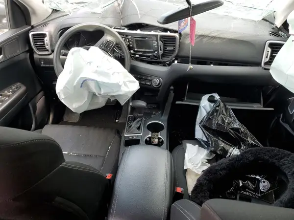 KNDPM3AC2K7548704 2019 KIA SPORTAGE - Image 8