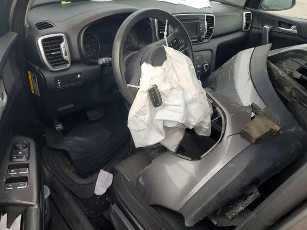 KNDPM3AC2K7560397 2019 KIA SPORTAGE - Image 8