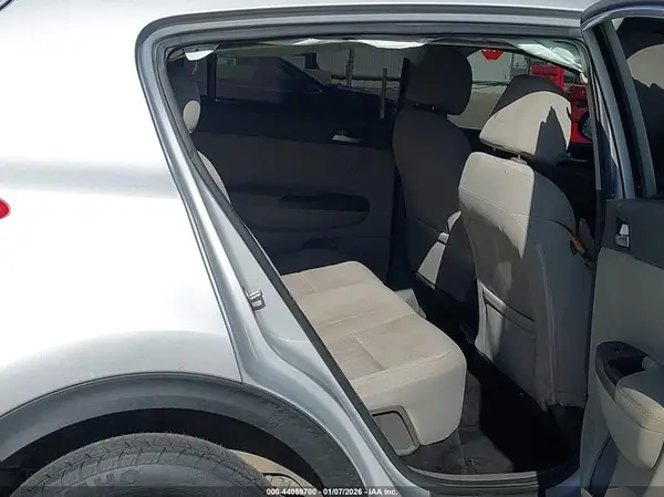 KNDPM3AC2K7567995 2019 KIA SPORTAGE - Image 8