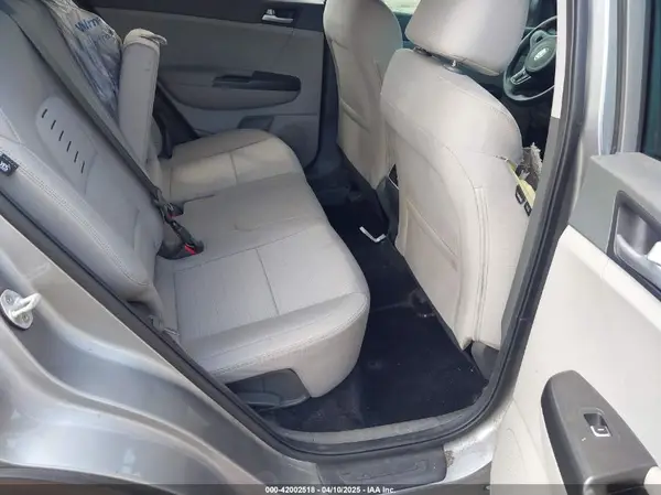 KNDPM3AC2K7604138 2019 KIA SPORTAGE - Image 8