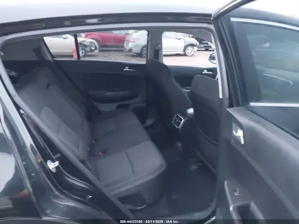 KNDPM3AC2L7634371 2020 KIA SPORTAGE - Image 8