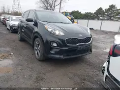 KNDPM3AC2M7861237 2021 KIA SPORTAGE