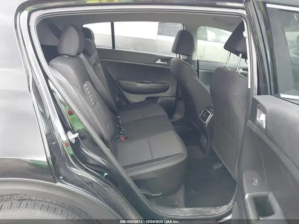 KNDPM3AC2M7895520 2021 KIA SPORTAGE - Image 8