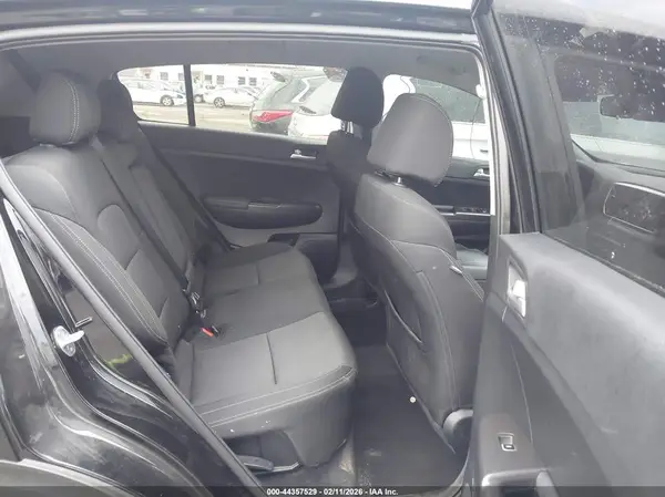 KNDPM3AC2N7006183 2022 KIA SPORTAGE - Image 8