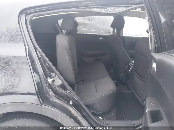 KNDPM3AC2N7966023 2022 KIA SPORTAGE - Image 8