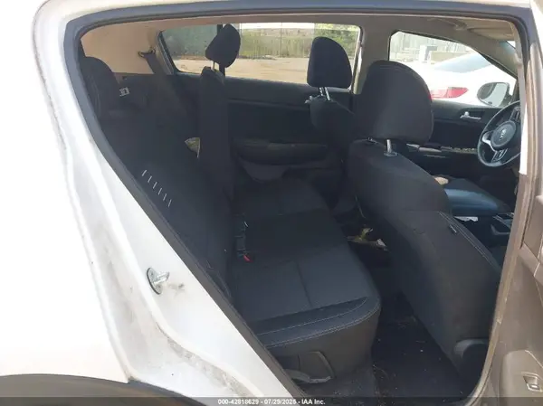 KNDPM3AC3H7036331 2017 KIA SPORTAGE - Image 8