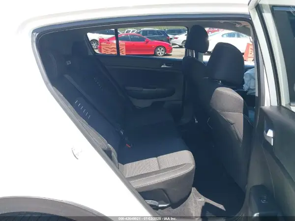 KNDPM3AC3H7052481 2017 KIA SPORTAGE - Image 8