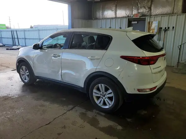 KNDPM3AC3H7065103 2017 KIA SPORTAGE - Image 2