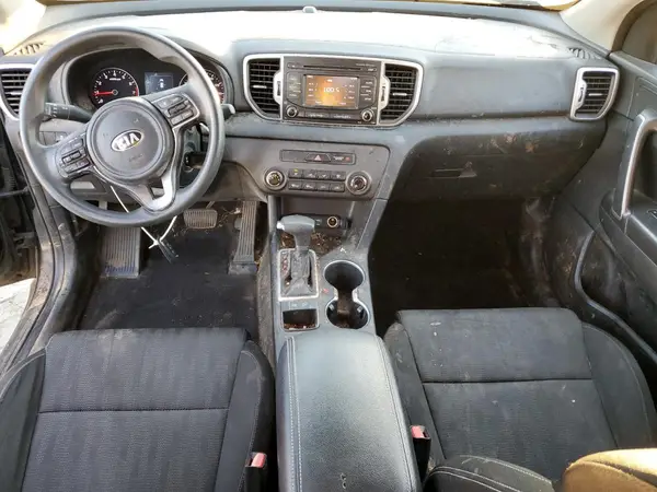 KNDPM3AC3H7076750 2017 KIA SPORTAGE - Image 8