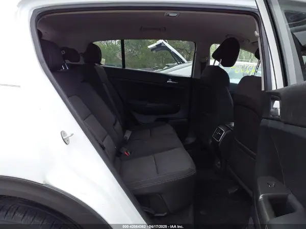 KNDPM3AC3H7097274 2017 KIA SPORTAGE - Image 8
