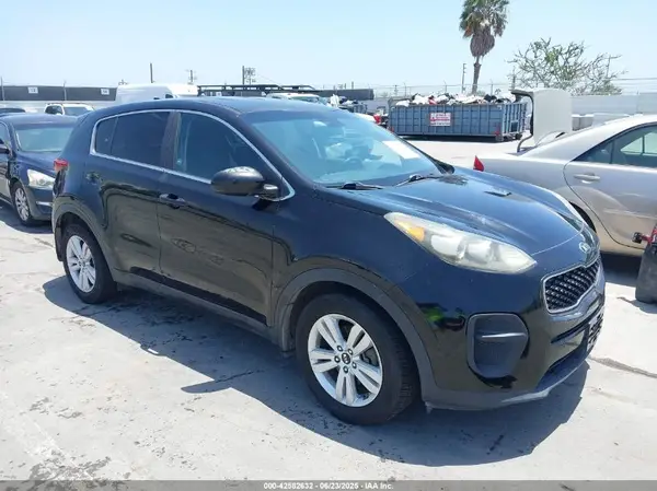 KNDPM3AC3H7108709 2017 KIA SPORTAGE - Image 1