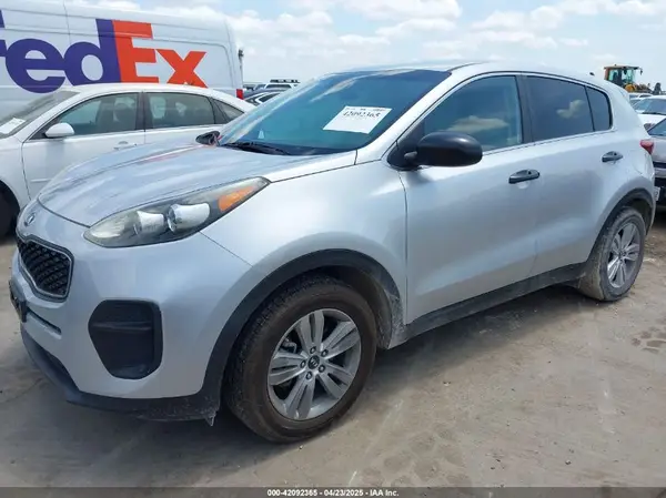 KNDPM3AC3H7145727 2017 KIA SPORTAGE - Image 2