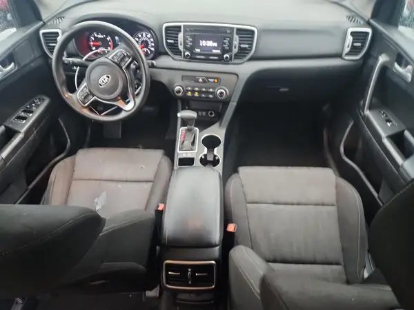 KNDPM3AC3H7175777 2017 KIA SPORTAGE - Image 8