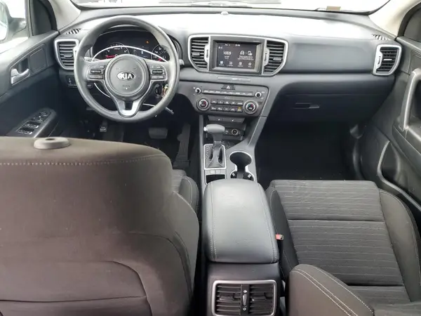 KNDPM3AC3H7178744 2017 KIA SPORTAGE - Image 8