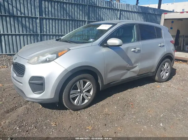 KNDPM3AC3H7211645 2017 KIA SPORTAGE - Image 2