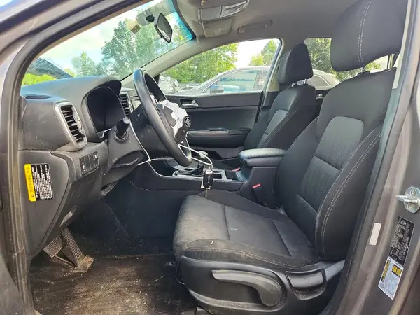 2017 KIA SPORTAGE auction photo 7