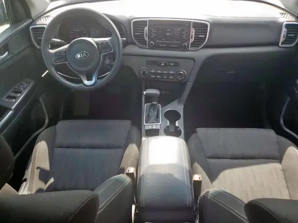 KNDPM3AC3H7233371 2017 KIA SPORTAGE - Image 8