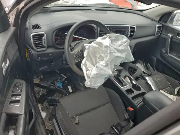 KNDPM3AC3H7233449 2017 KIA SPORTAGE - Image 8