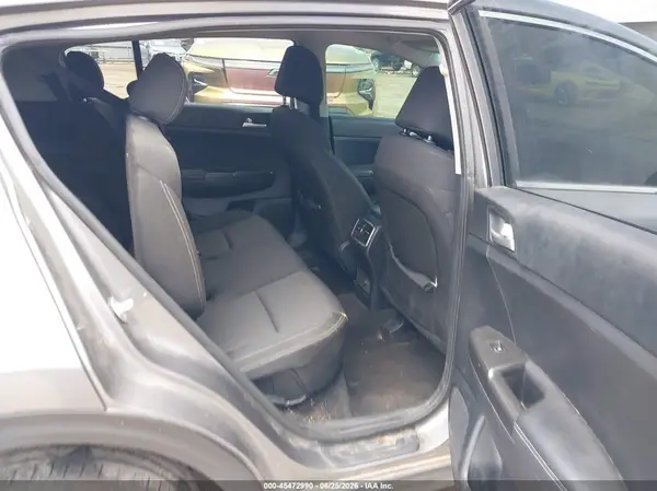 KNDPM3AC3H7292405 2017 KIA SPORTAGE - Image 8