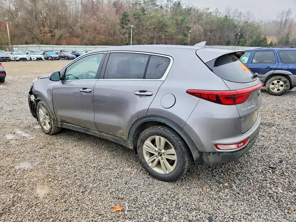 KNDPM3AC3J7306096 2018 KIA SPORTAGE - Image 2