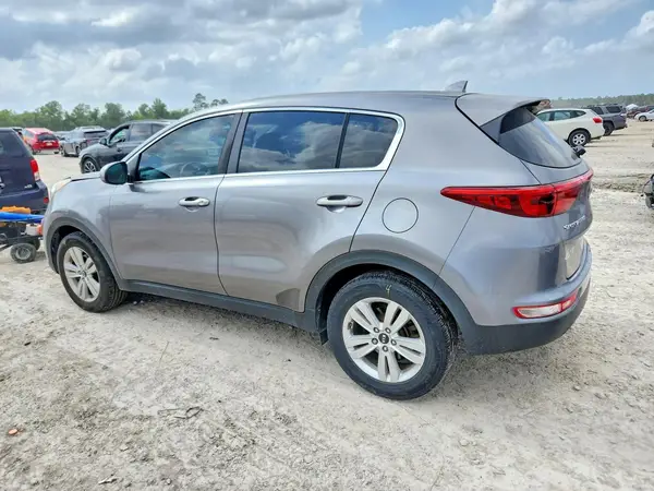 KNDPM3AC3J7308026 2018 KIA SPORTAGE - Image 2
