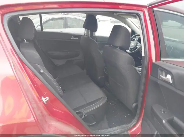 KNDPM3AC3J7314327 2018 KIA SPORTAGE - Image 8