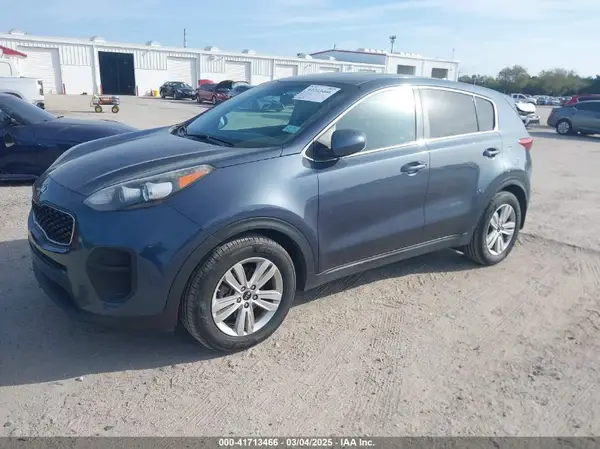 KNDPM3AC3J7316949 2018 KIA SPORTAGE - Image 2