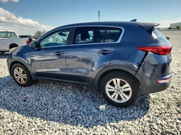 KNDPM3AC3J7317387 2018 KIA SPORTAGE - Image 2