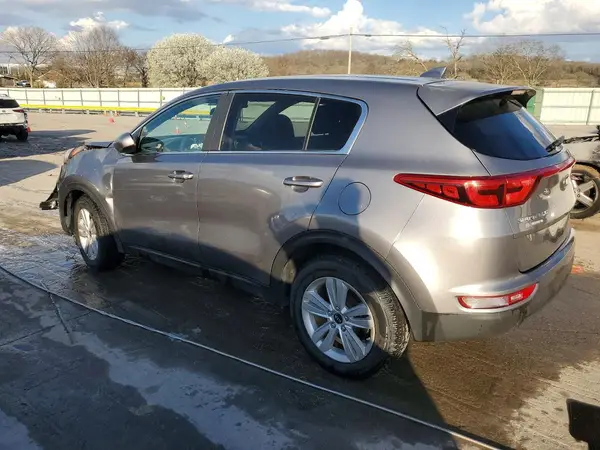 KNDPM3AC3J7317440 2018 KIA SPORTAGE - Image 2