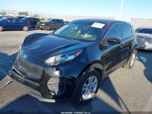 KNDPM3AC3J7325764 2018 KIA SPORTAGE - Image 2