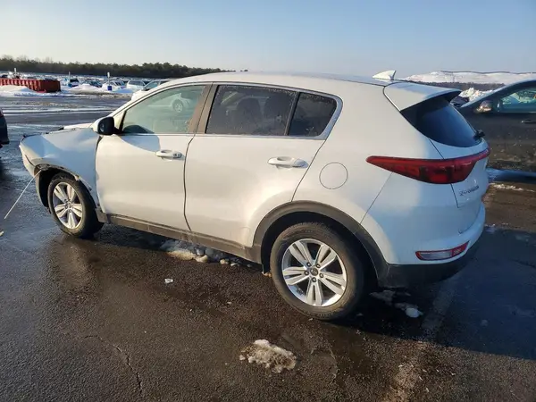 KNDPM3AC3J7330737 2018 KIA SPORTAGE - Image 2
