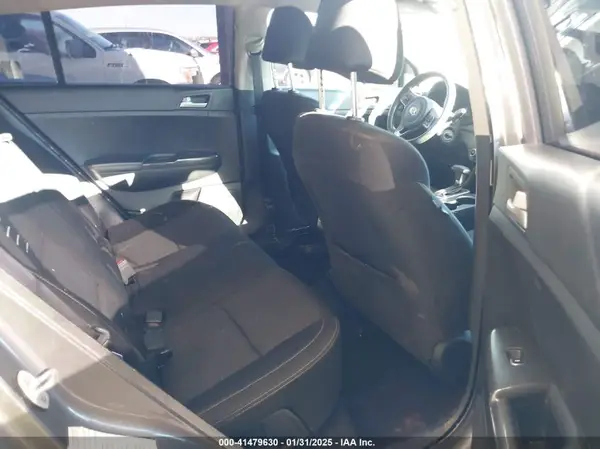 KNDPM3AC3J7332102 2018 KIA SPORTAGE - Image 8