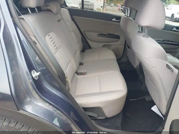 KNDPM3AC3J7354049 2018 KIA SPORTAGE - Image 8