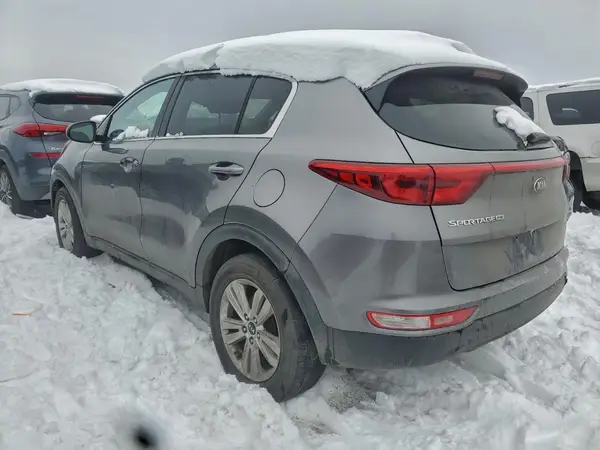 KNDPM3AC3J7379078 2018 KIA SPORTAGE - Image 2
