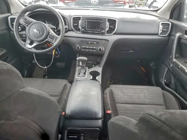 KNDPM3AC3J7379078 2018 KIA SPORTAGE - Image 8